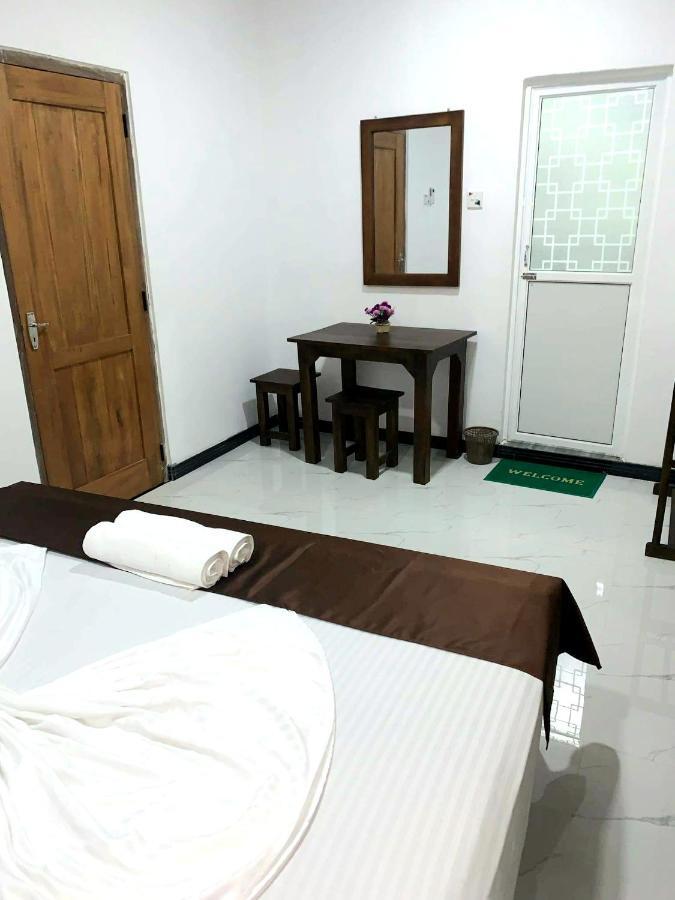 Sura Homestay 康提 外观 照片
