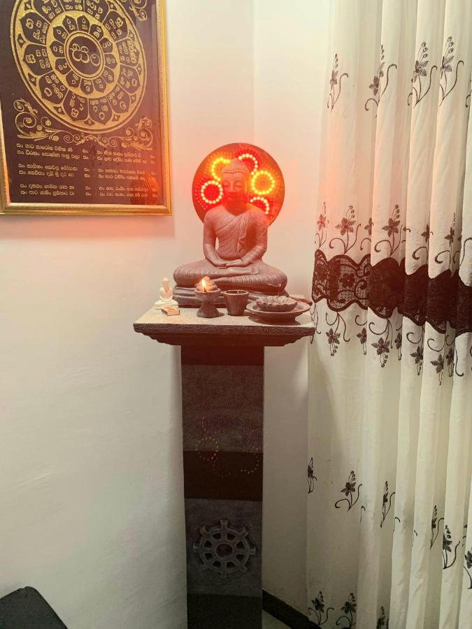 Sura Homestay 康提 外观 照片