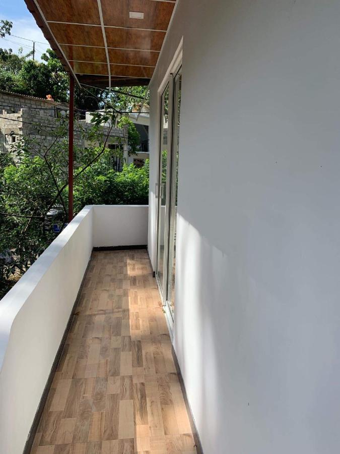 Sura Homestay 康提 外观 照片