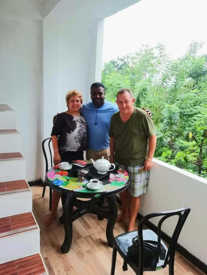 Sura Homestay 康提 外观 照片