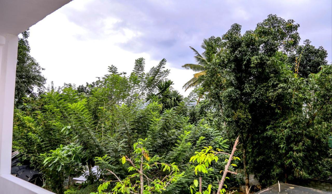 Sura Homestay 康提 外观 照片
