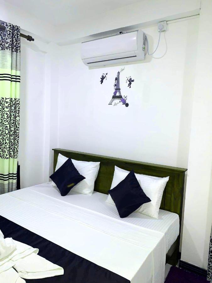 Sura Homestay 康提 客房 照片