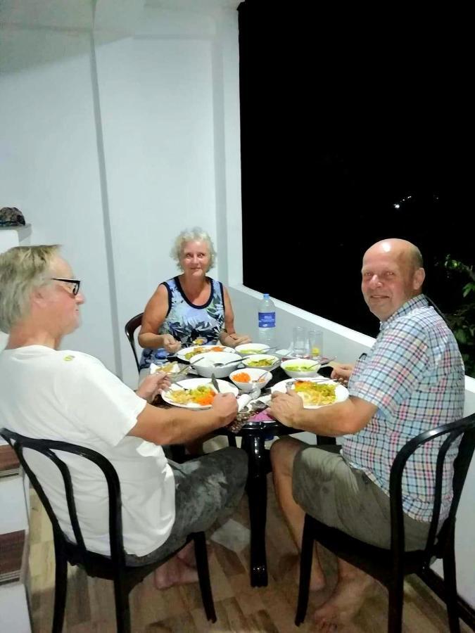 Sura Homestay 康提 外观 照片