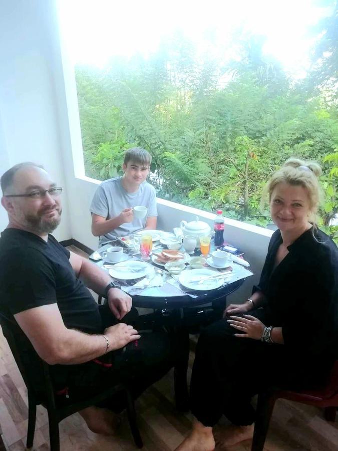 Sura Homestay 康提 外观 照片